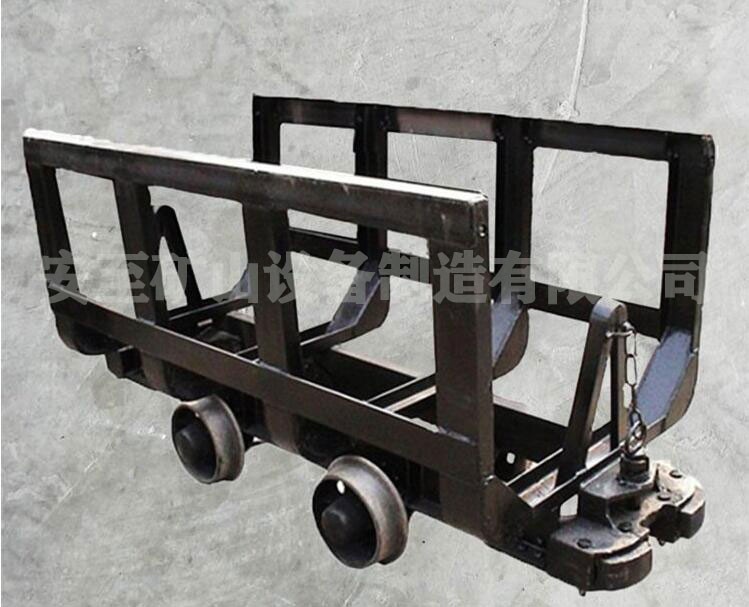 材料車